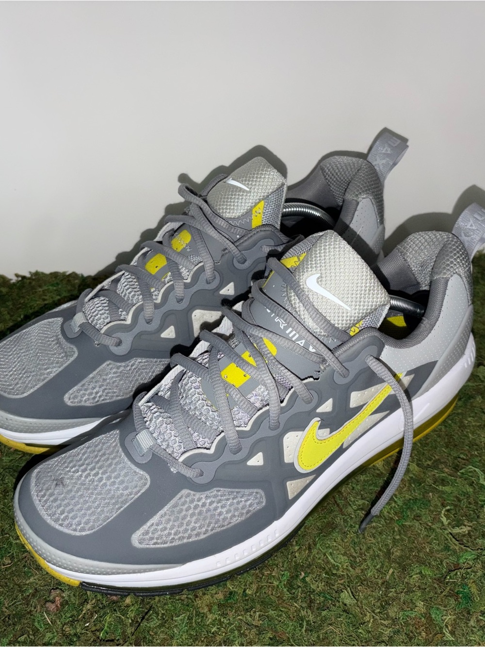 Nike Air Max Genome”Neon” Gray/Fog/Voltage/White Sz 12